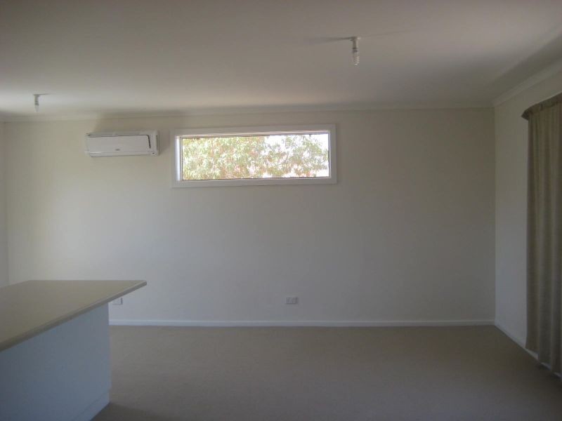 2 Vincent Road, Smithfield Plains SA 5114