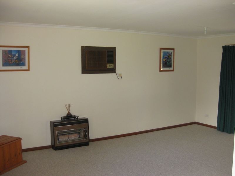 7 Gurumbi Crescent, Munno Para SA 5115