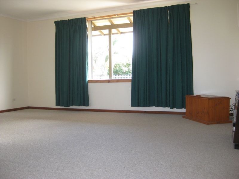 7 Gurumbi Crescent, Munno Para SA 5115