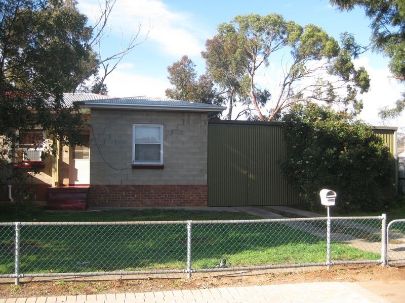 2 Chillingworth Road, Elizabeth East SA 5112