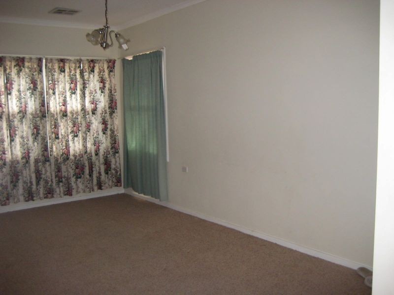 40 Johnston Road, Elizabeth Downs SA 5113