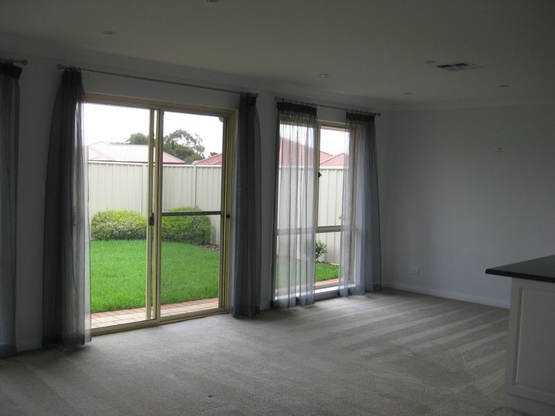 26 Strathaird Boulevard, Smithfield SA 5114