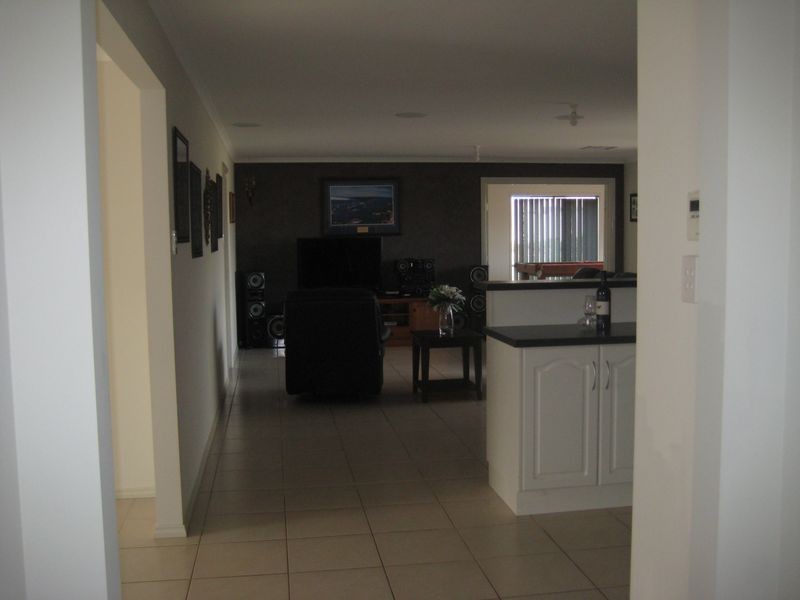 10 Broster Road, Angle Vale SA 5117