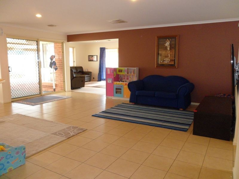 13 Trinity Way, Angle Vale SA 5117