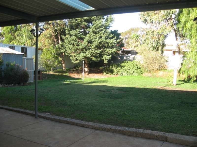 16 Halsey Road, Elizabeth East SA 5112
