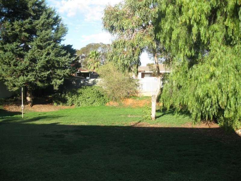 16 Halsey Road, Elizabeth East SA 5112