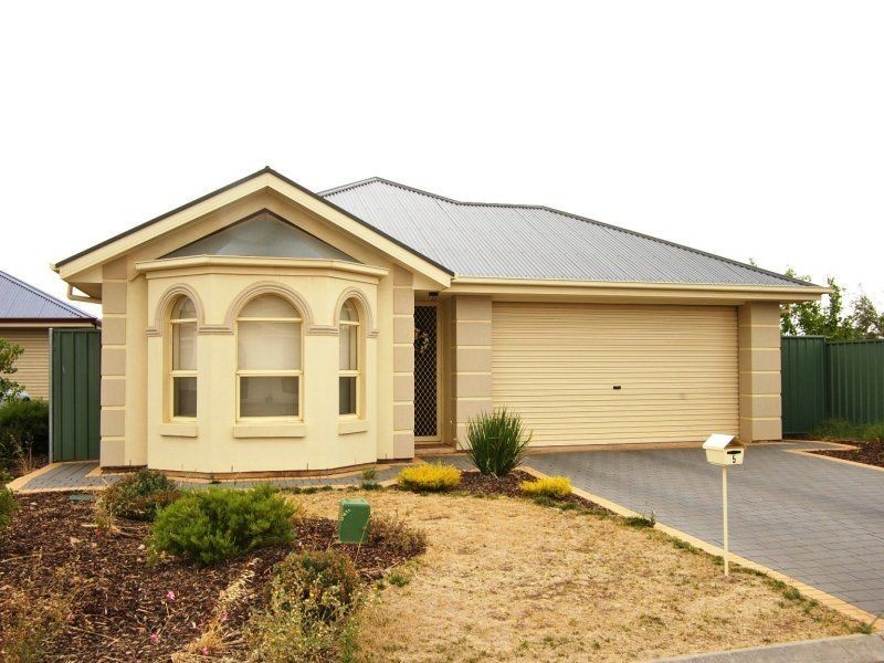 5 Dylan Close, Munno Para West SA 5115