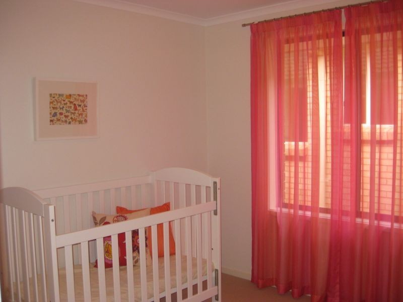 15 Arcadia Drive, Smithfield SA 5114