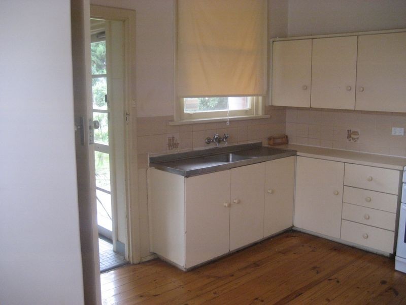 31 Wilkins Road, Elizabeth Downs SA 5113