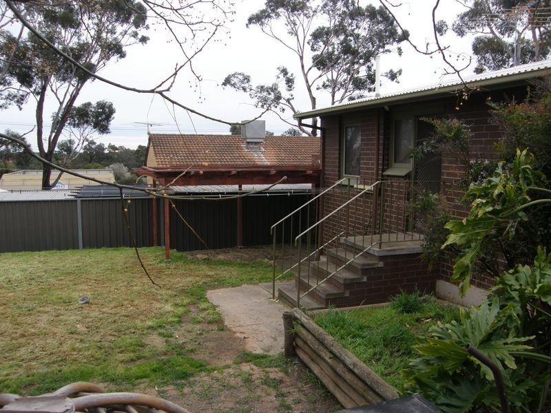 15 Apara Crescent, Ingle Farm SA 5098