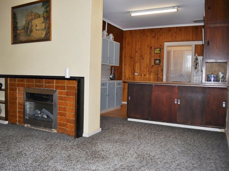 1 Gayland Road, Elizabeth Downs SA 5113