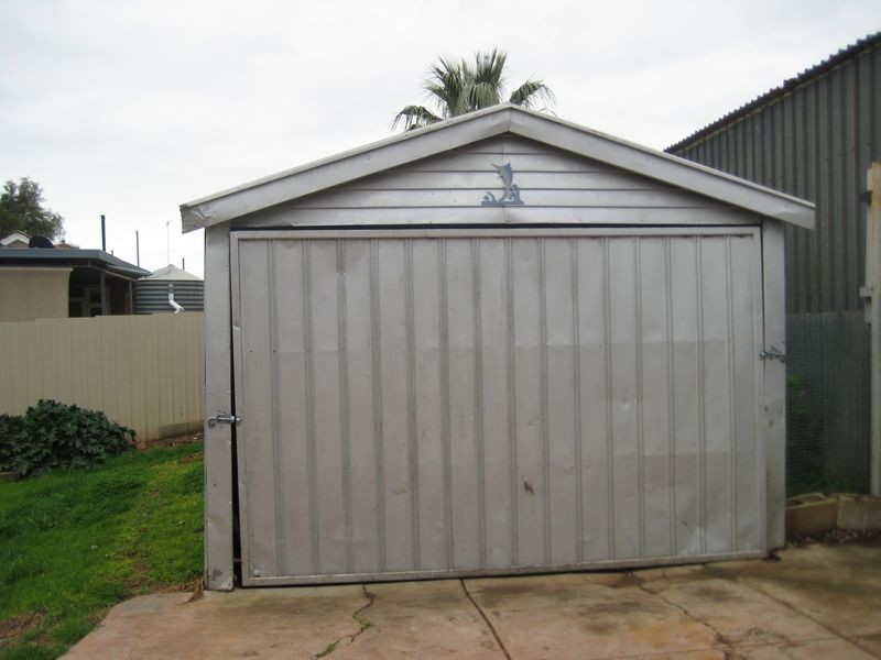 1 Gayland Road, Elizabeth Downs SA 5113