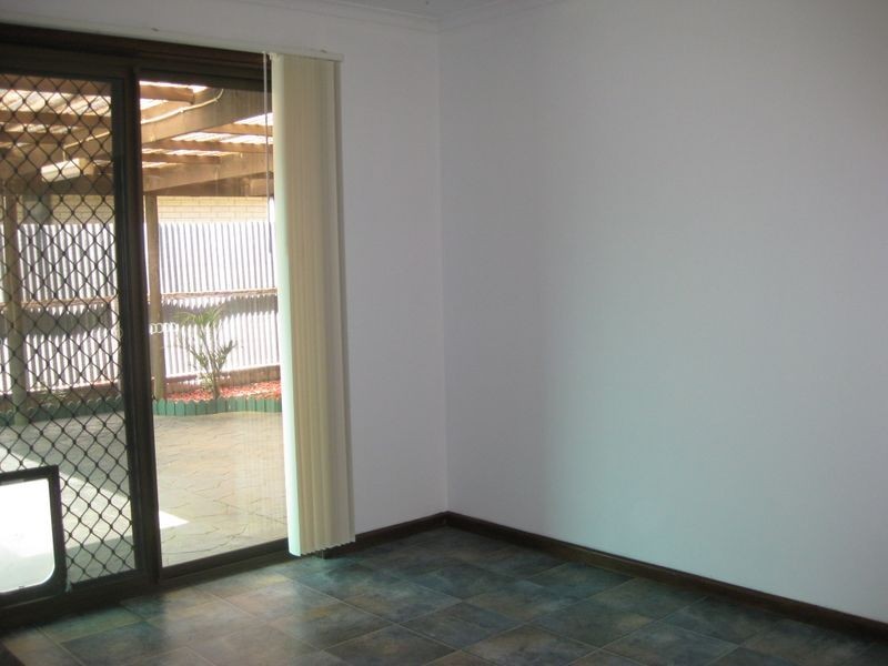 33 Piper Street, Parafield Gardens SA 5107