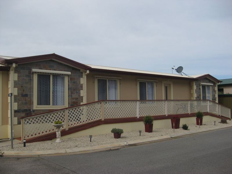 176 Pine Street Elizabeth Village, Penfield SA 5121