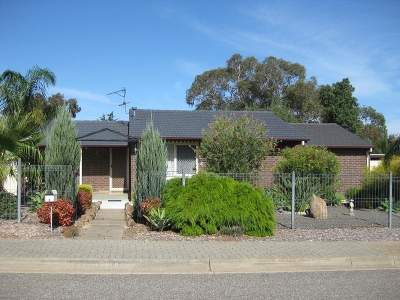 8 Badcoe Street, Elizabeth East SA 5112