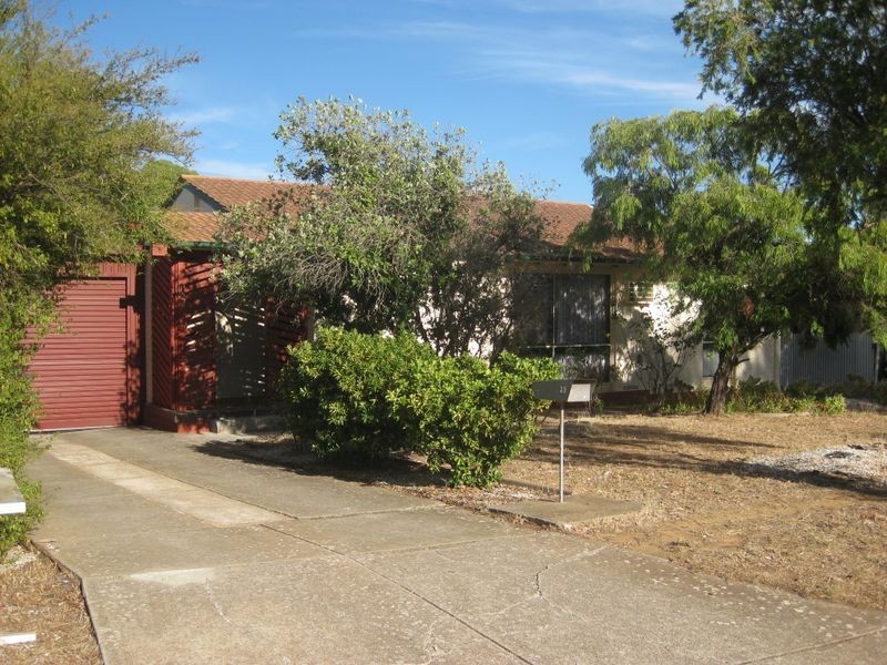 22 Paginton Crescent, Elizabeth East SA 5112