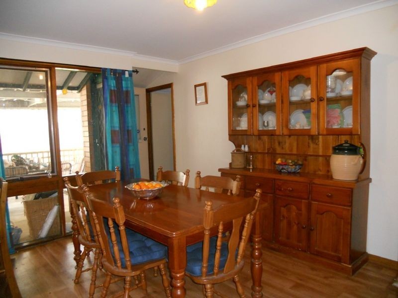 12 Parachilna Court, Smithfield SA 5114