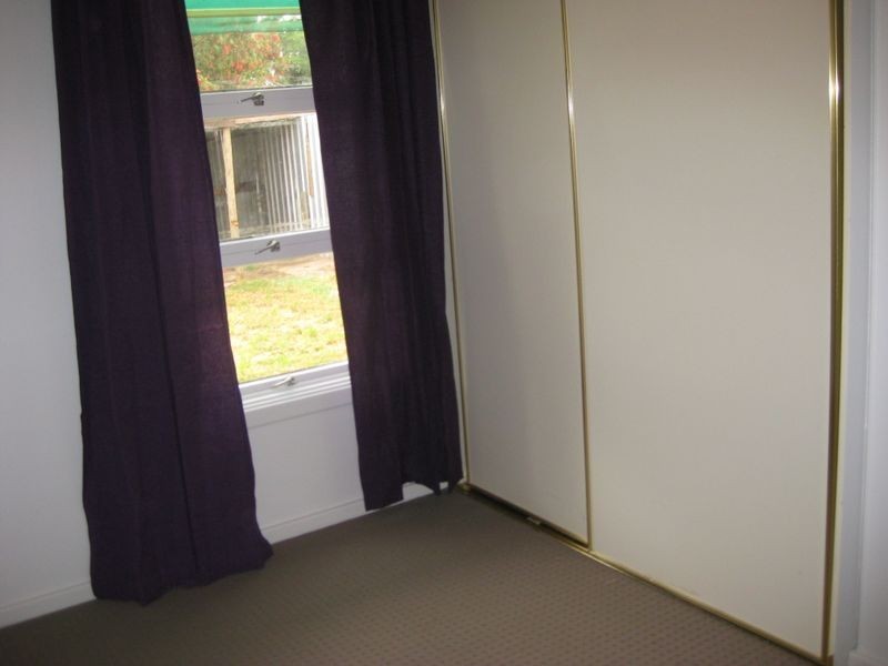 16 Saint Road, Smithfield Plains SA 5114