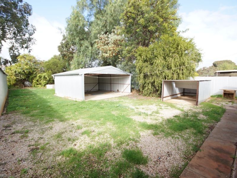 23 Mofflin Road, Elizabeth Grove SA 5112