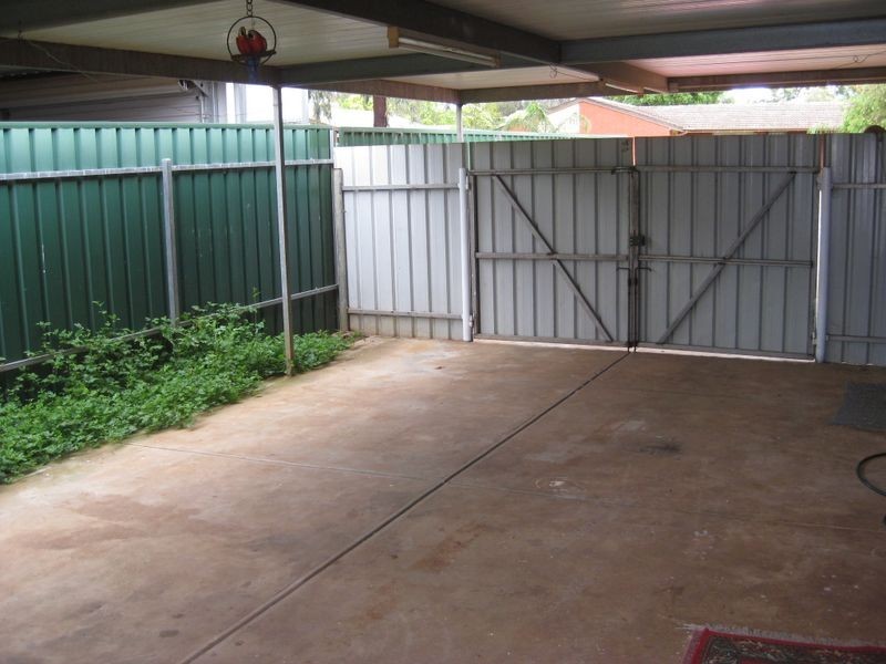 12 Lulama Crescent, Munno Para SA 5115