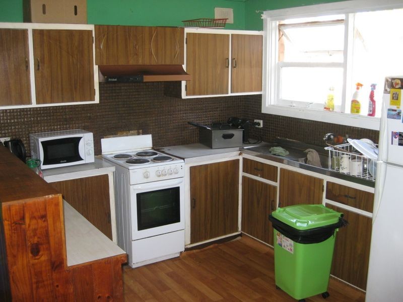 5 Mofflin Road, Elizabeth Grove SA 5112