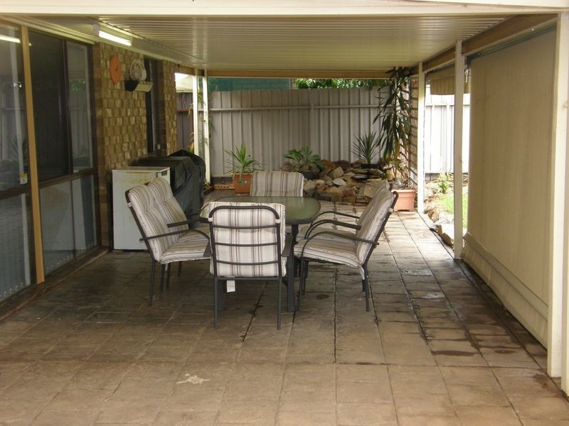 6 Janine Drive, Burton SA 5110