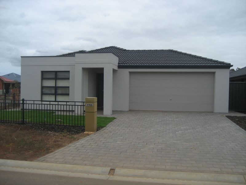 21 Coonawarra Avenue, Andrews Farm SA 5114