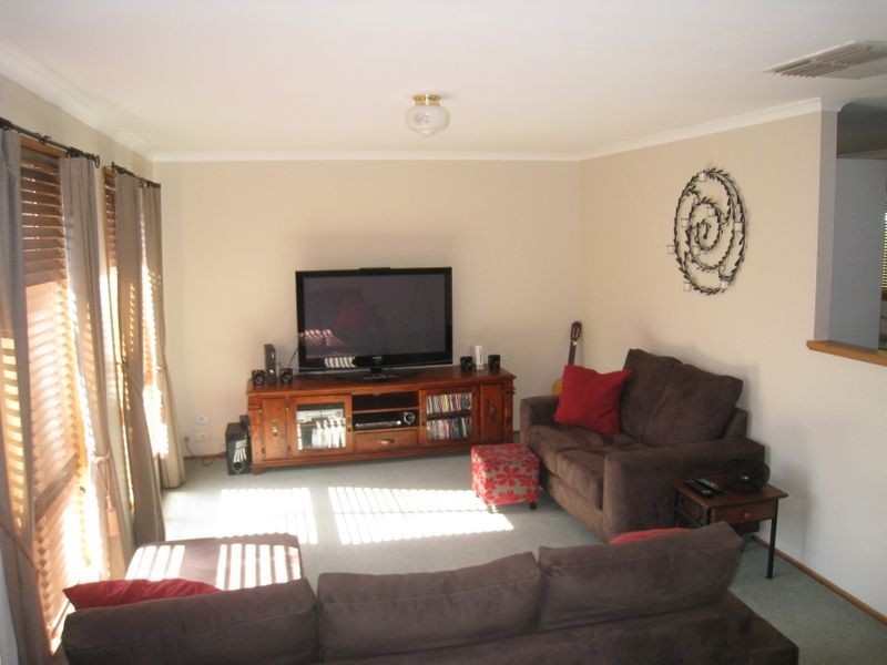 6 Hughes Court, Andrews Farm SA 5114