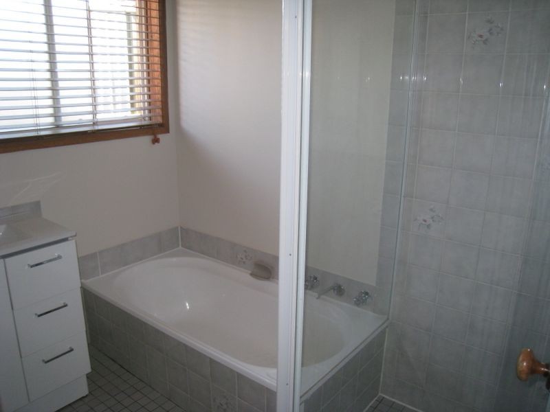 6 Hughes Court, Andrews Farm SA 5114