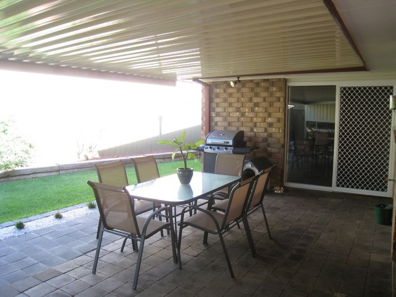 6 Hughes Court, Andrews Farm SA 5114