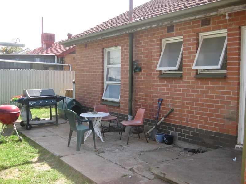 14 Saint Road, Smithfield Plains SA 5114