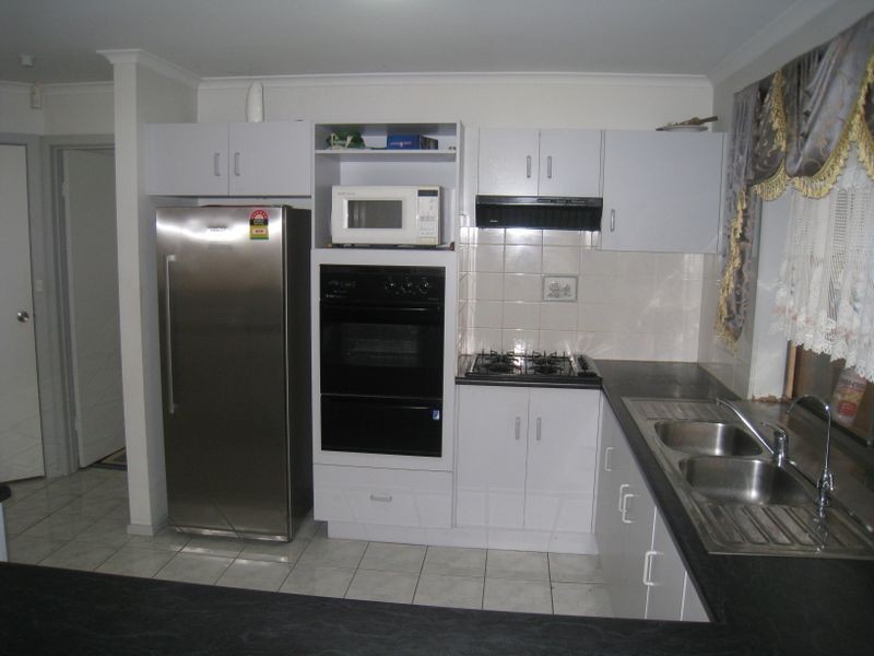 11 Minorca Court, Parafield Gardens SA 5107