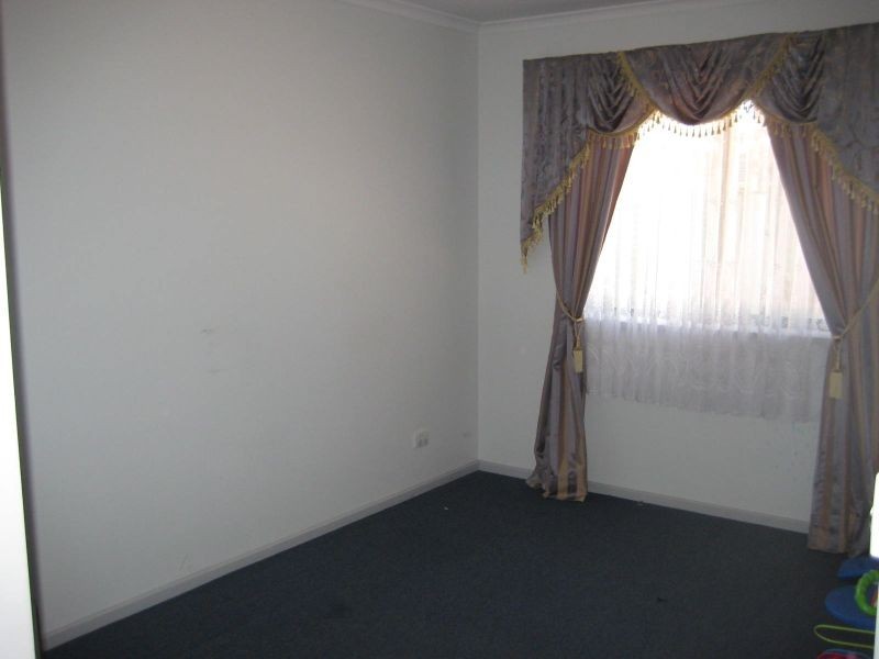11 Minorca Court, Parafield Gardens SA 5107