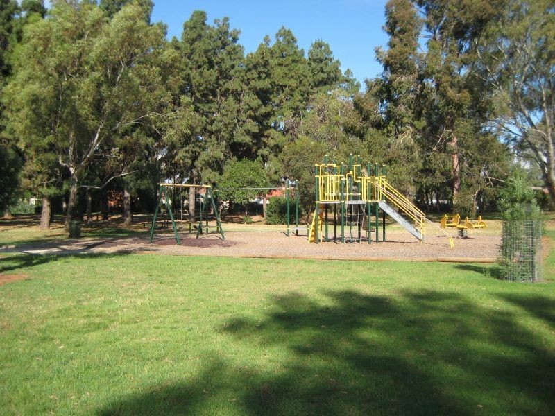 11 Minorca Court, Parafield Gardens SA 5107