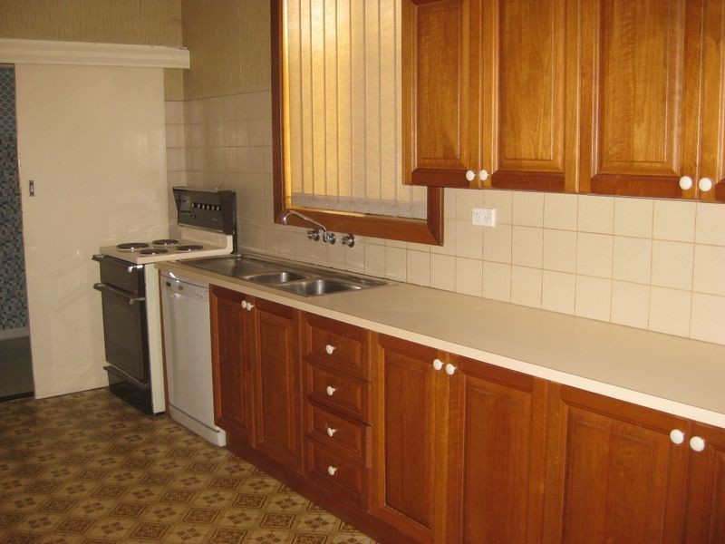 8 Allington Street, Elizabeth Grove SA 5112