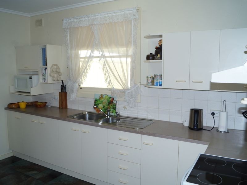 12 Tolmer Road, Elizabeth Park SA 5113