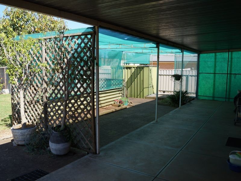 12 Tolmer Road, Elizabeth Park SA 5113
