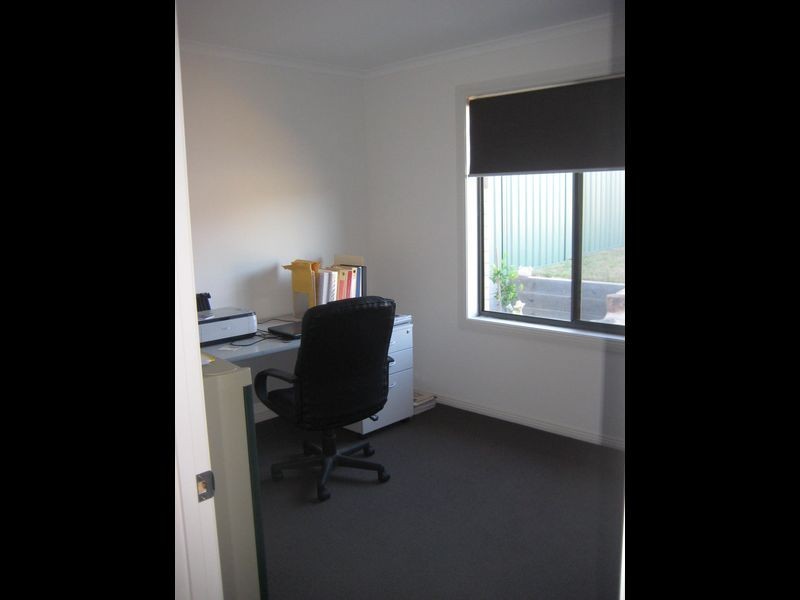 15 Lorikeet Grove, Hewett SA 5118