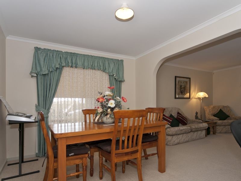 9 Winston Crescent, Hillbank SA 5112