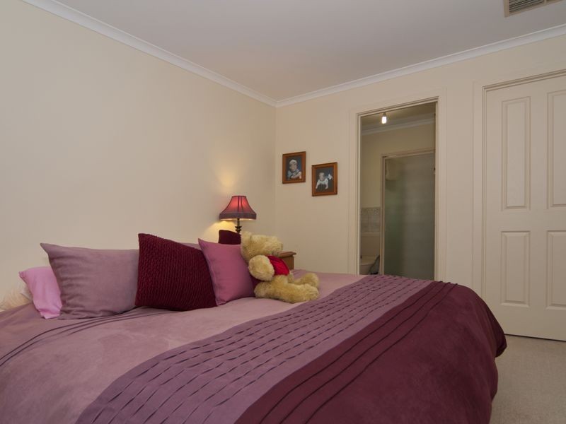 9 Winston Crescent, Hillbank SA 5112