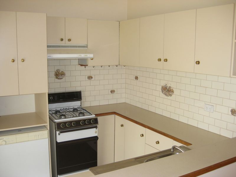 25 President Avenue, Andrews Farm SA 5114