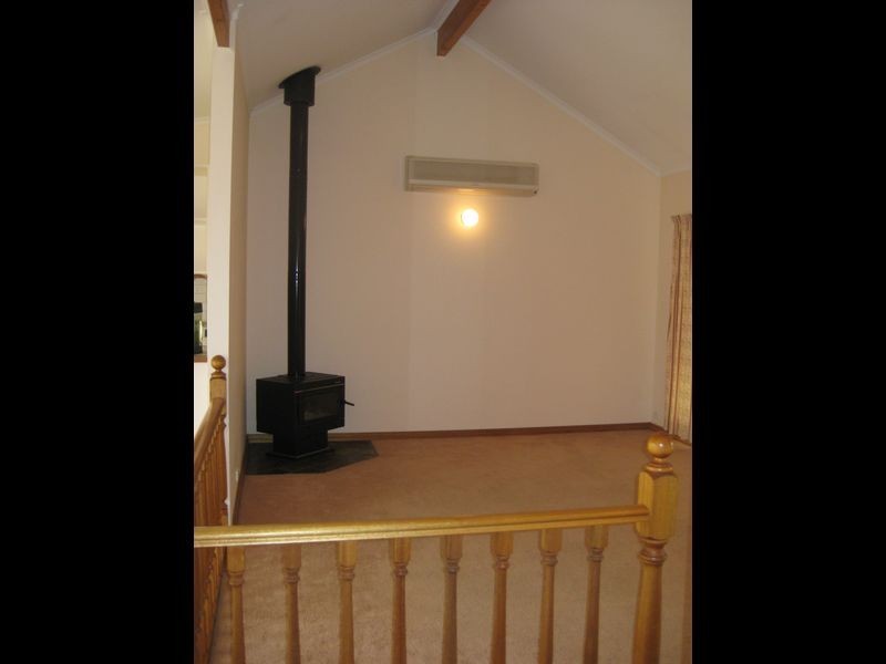 25 President Avenue, Andrews Farm SA 5114