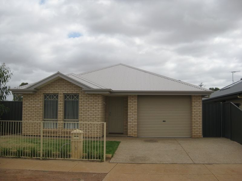 5 Ebenezer Court, Andrews Farm SA 5114