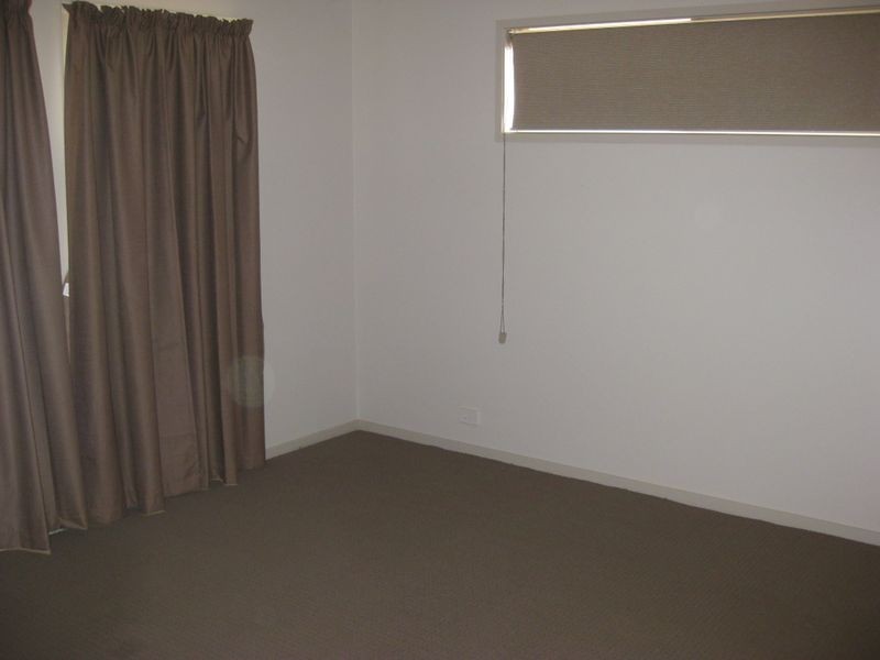 5 Ebenezer Court, Andrews Farm SA 5114