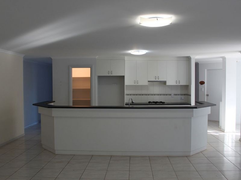 2 Grace Boulevard, Smithfield Plains SA 5114