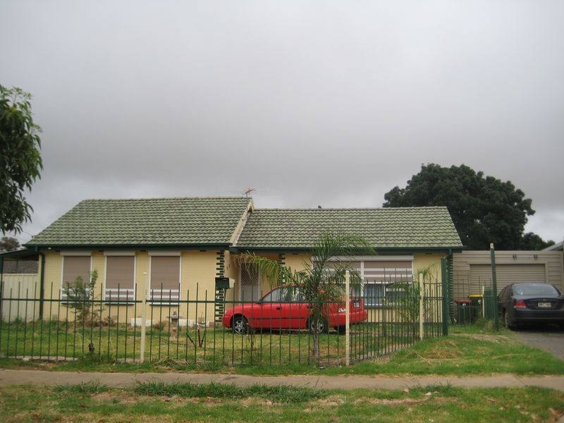 14 Hooper Road, Smithfield Plains SA 5114