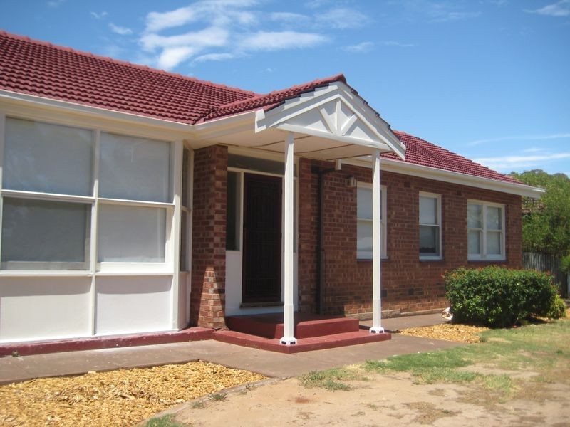 10 Upton Street, Elizabeth Vale SA 5112