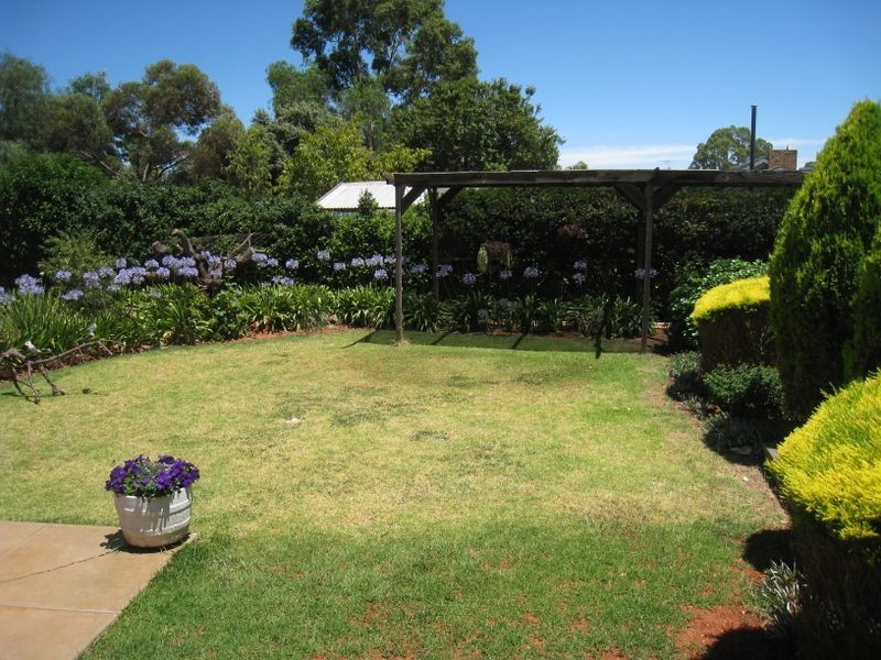 24 Tolmer Road, Elizabeth Park SA 5113