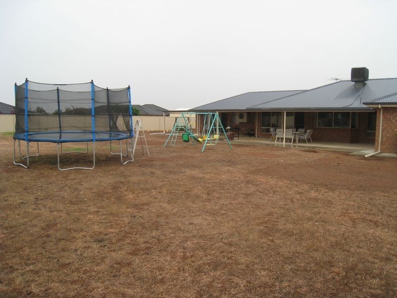 4 De Luca Court, Angle Vale SA 5117