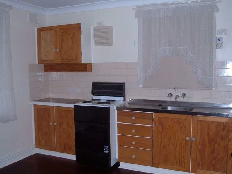 13 Cavenagh Street, Elizabeth Downs SA 5113